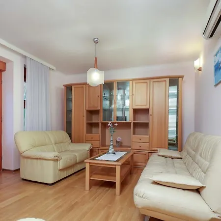 Apartment Dante Alighieri Opatija