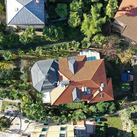Dante Alighieri Apartment Opatija