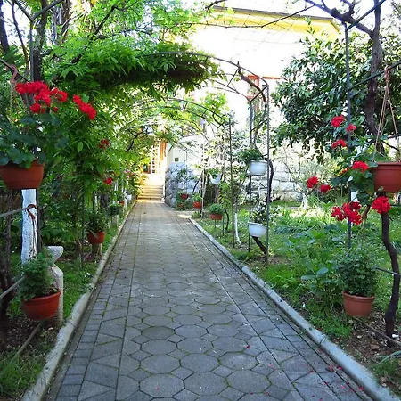 Dante Alighieri 公寓